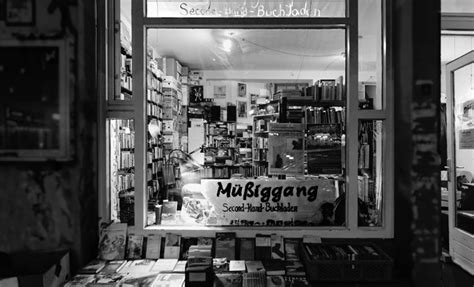 Müßiggang, Second-Hand-Buchladen